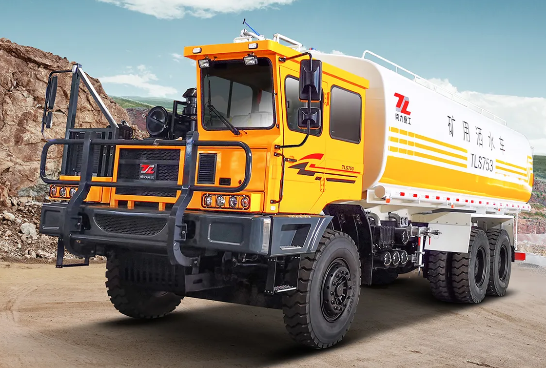 TLS753 Off-Road Water Truck